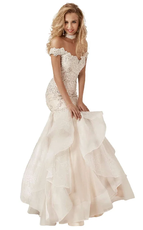 Jasz Couture 6219 Dress