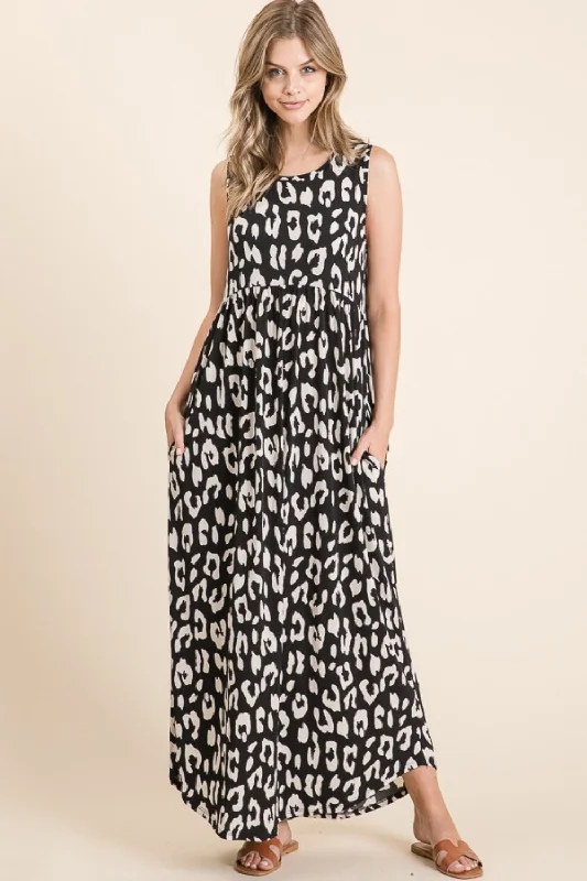 Leopard Maxi Dress with Pockets Elegant Wraparound Maxi Dress