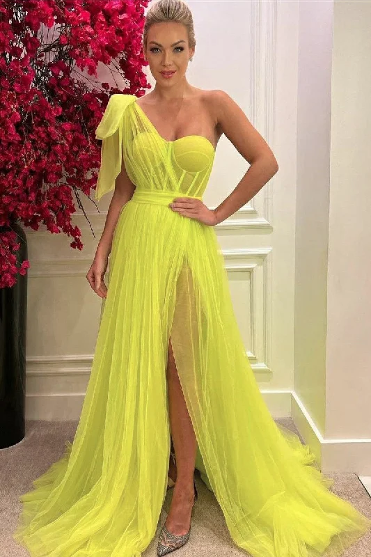 Magnificent Love One Shoulder Maxi Dress Stylish Maxi Dress with Frills