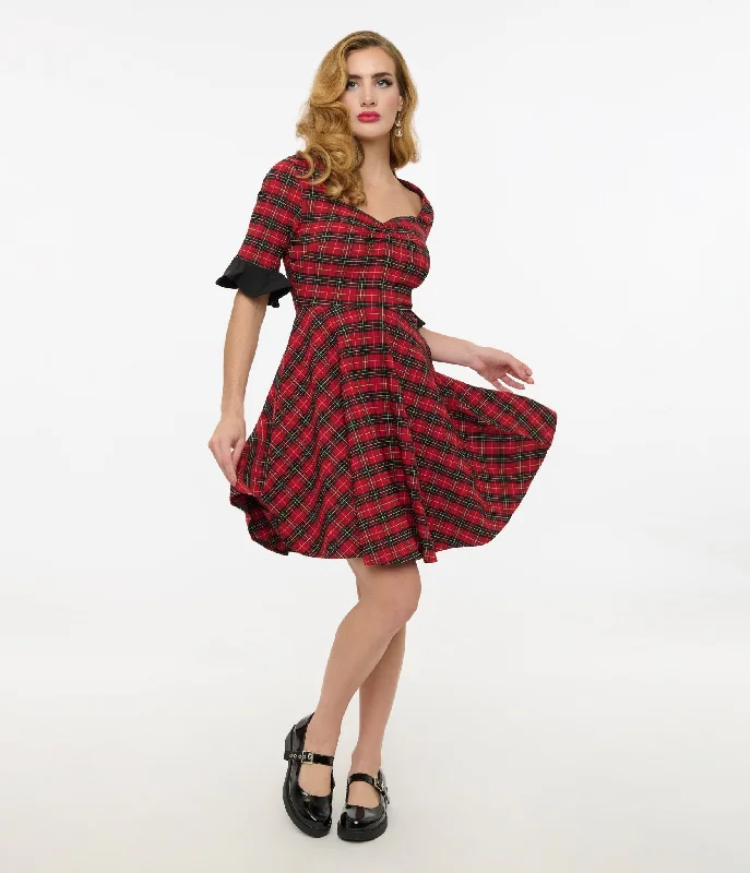 Jawbreaker Red Tartan & Black Heart Mini Dress Comfortable Fit-and-Flare Mini Dress